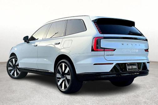 2025 Volvo EX90 Twin Motor Performance Plus