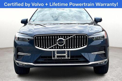 2023 Volvo XC60 B5 Ultimate Bright Theme