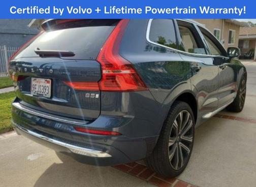 2023 Volvo XC60 B5 Ultimate Bright Theme