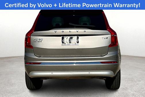 2022 Volvo XC90 T6 Inscription 7 Passenger