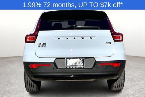 2026 Volvo XC40 B5 Plus