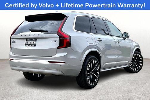 2025 Volvo XC90 B6 Plus 7-Seater