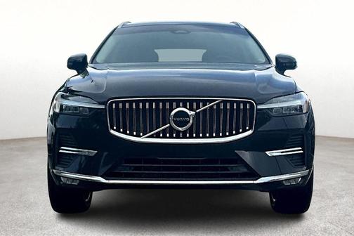 2022 Volvo XC60 B5 Inscription