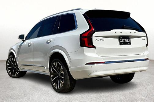 2026 Volvo XC90 B6 Ultra 7-Seater