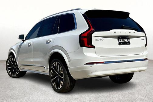2026 Volvo XC90 B6 Ultra 7-Seater