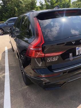 2025 Volvo XC60 B5 Plus