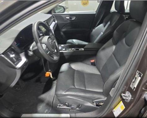 2025 Volvo S60 B5 Core