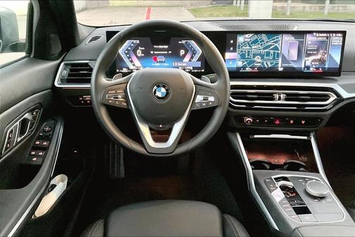2023 BMW 330 i xDrive