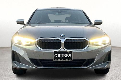 2023 BMW 330 i xDrive