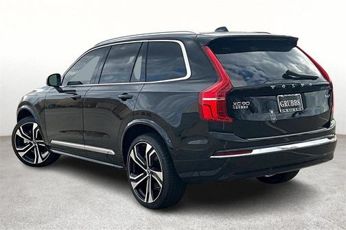 2025 Volvo XC90 B6 Ultra