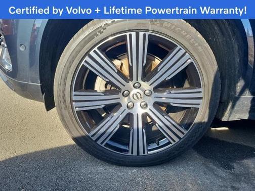 2023 Volvo XC90 B6 Ultimate 7-Seater