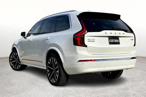 2026 Volvo XC90 B6 Ultra 7-Seater