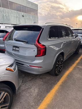 2025 Volvo XC90 B6 Ultra