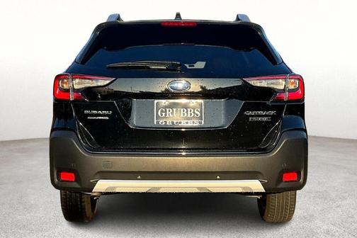 2023 Subaru Outback Touring