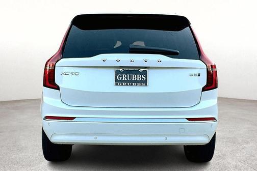 2026 Volvo XC90 B5 Core