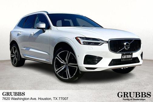 2019 Volvo XC60 Recharge Plug-In Hybrid T8 R-Design