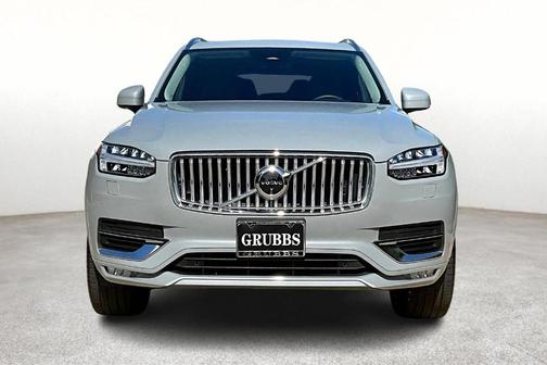 2025 Volvo XC90 B6 Plus 7-Seater