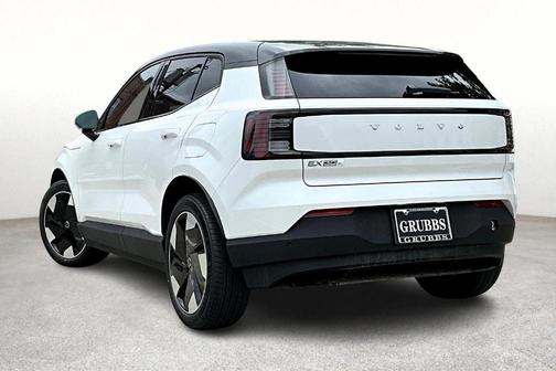 2025 Volvo EX30 Twin Motor Plus