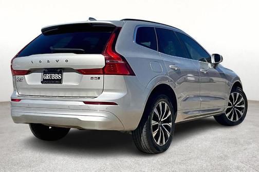 2023 Volvo XC60 B5 Core