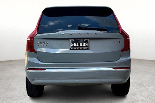 2025 Volvo XC90 B6 Plus 7-Seater