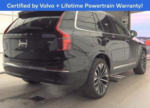 2025 Volvo XC90 B5 Plus