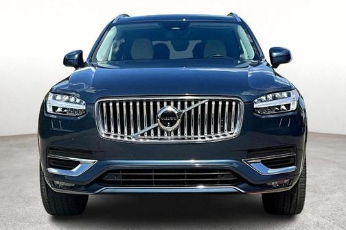 2024 Volvo XC90 B6 Plus Bright Theme 7-Seater