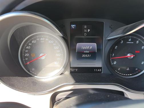 2019 Mercedes-Benz GLC 300 Base