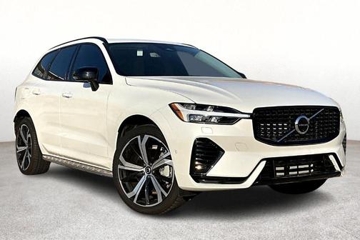 2024 Volvo XC60 Recharge Plug-In Hybrid T8 Ultimate Dark Theme