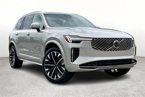 2025 Volvo XC90 B5 Plus 7-Seater