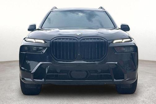 Black Sapphire Metallic 2025 BMW X7 xDrive40i