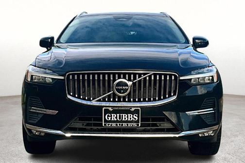 2022 Volvo XC60 B5 Inscription