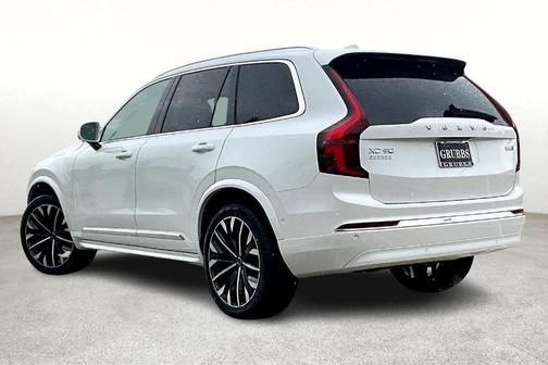 2026 Volvo XC90 ULTRA