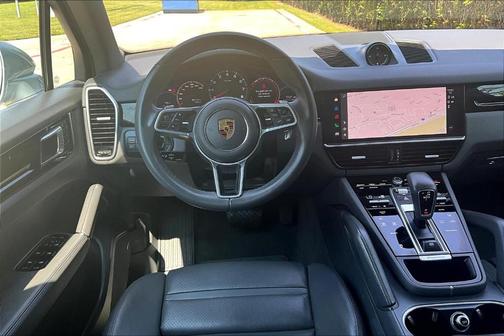 2022 Porsche Cayenne 