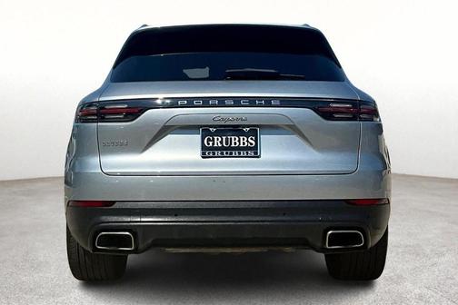 2022 Porsche Cayenne 