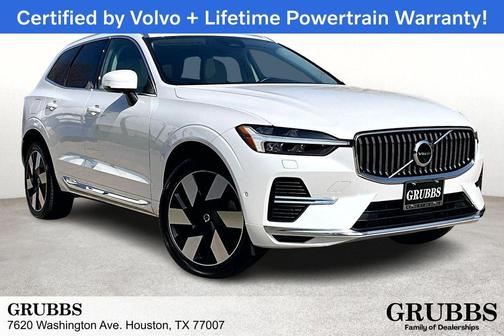 2023 Volvo XC60 Recharge Plug-In Hybrid T8 Plus Bright Theme