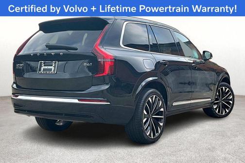 2025 Volvo XC90 B6 Plus 7-Seater