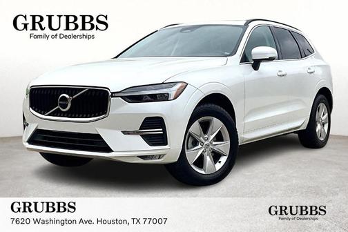 2022 Volvo XC60 B5 Momentum