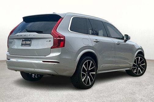 2024 Volvo XC90 B5 Plus Bright Theme