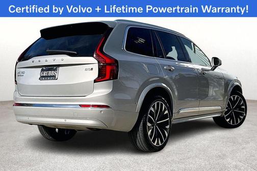 2025 Volvo XC90 B5 Plus