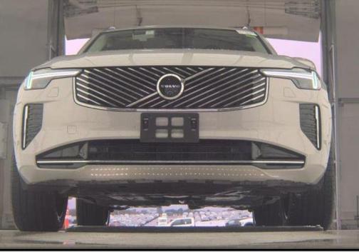 2025 Volvo XC90 PLUS