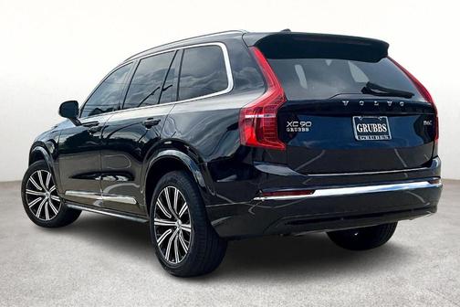 2025 Volvo XC90 B6 Plus 7-Seater