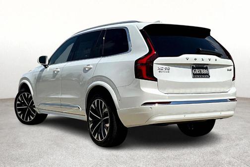 2026 Volvo XC90 B6 Plus 6-Seater