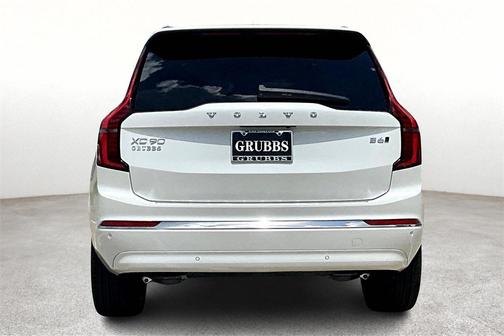 2026 Volvo XC90 ULTRA