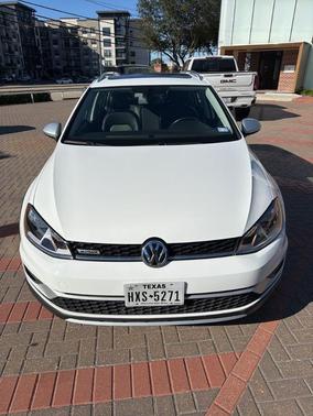 2017 Volkswagen Golf Alltrack TSI SEL