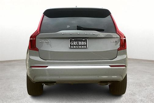 2025 Volvo XC90 B5 Ultra