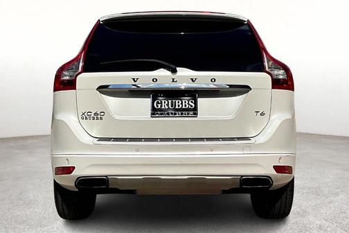 2016 Volvo XC60 T6 Drive-E