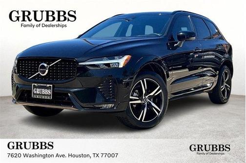 2022 Volvo XC60 B5 R-Design