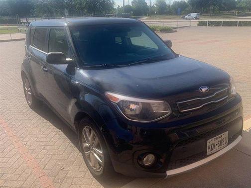2017 Kia Soul +