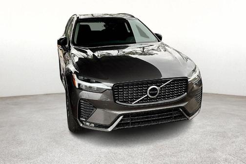 2025 Volvo XC60 B5 Core