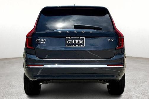 2026 Volvo XC90 B6 Plus 7-Seater